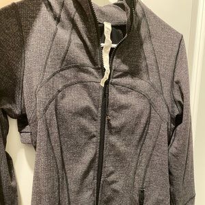 LULULEMON ZIP JACKET